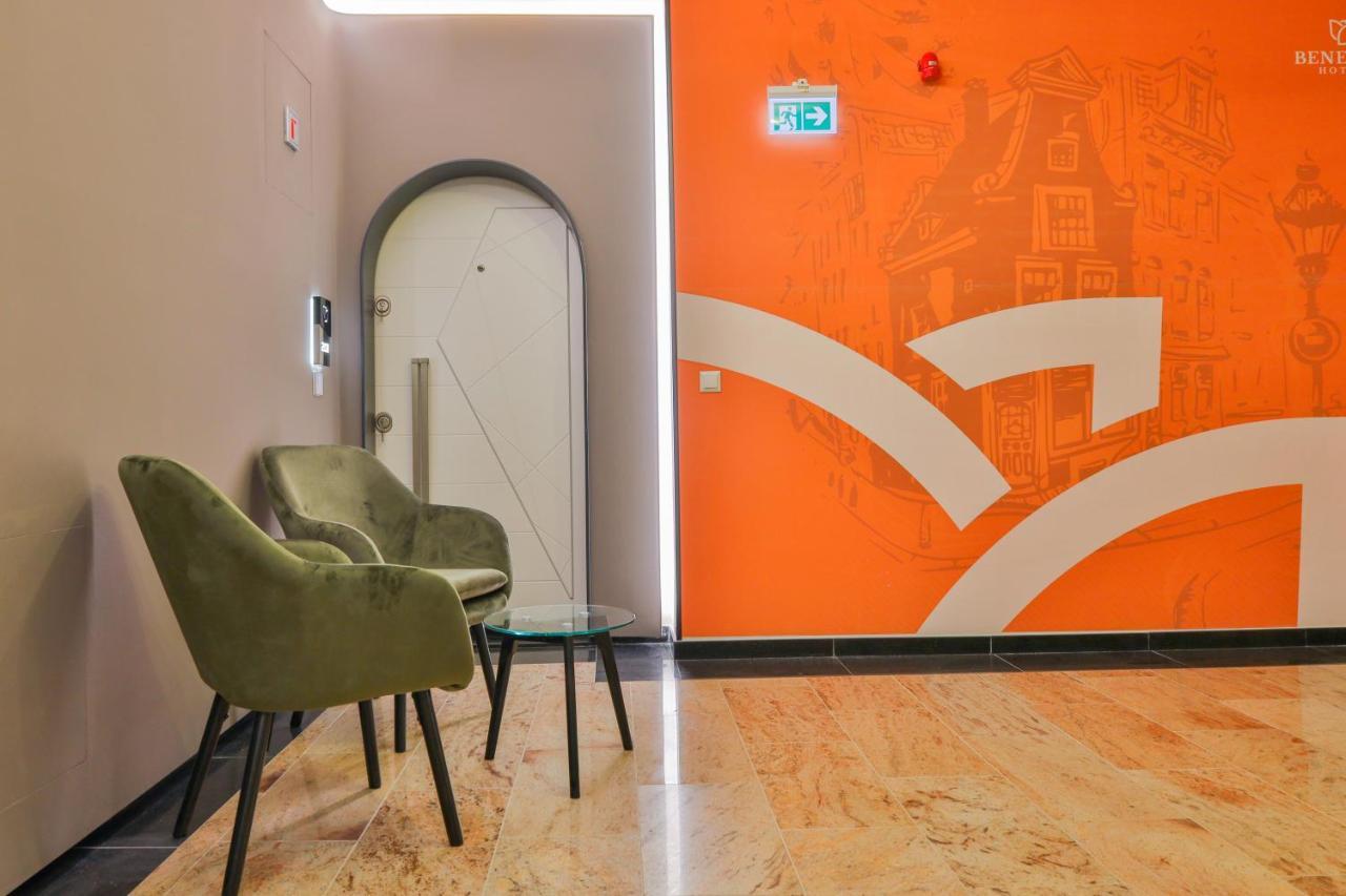 Benelux Hotel Peja Kültér fotó